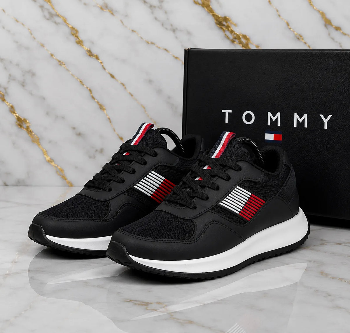¡Nuevas! Zapatillas Tommy Hilfiger Round®