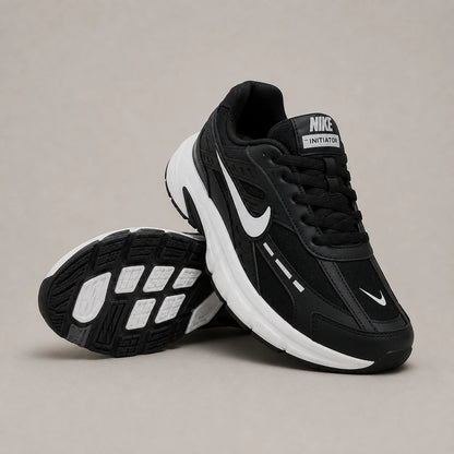 ¡Nuevas! Zapatillas Nike Frack®