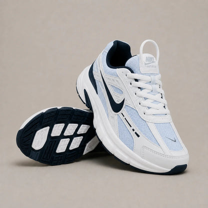 ¡Nuevas! Zapatillas Nike Frack®