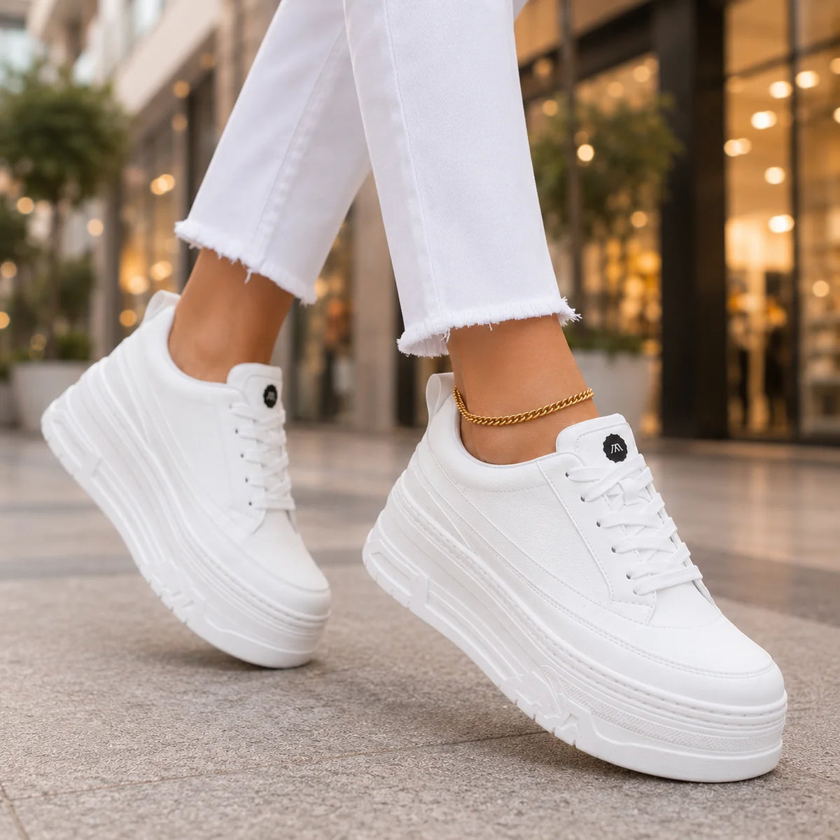 ¡Nuevos! Tenis Plataforma Vanta®
